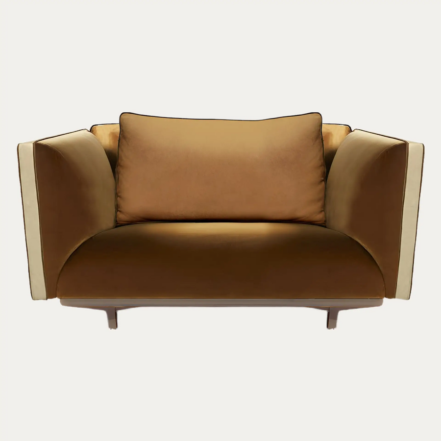 Armchair Bella