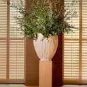Outdoor Cream Leaf Planter Zanzibar