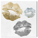 Luxury Kiss