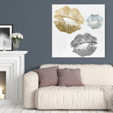 Luxury Kiss