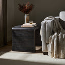 LEO END TABLE