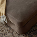 Aurelia Chaise Lounge