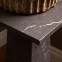 Ellric Pedestal
