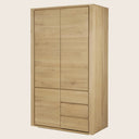 Shadow Dresser
