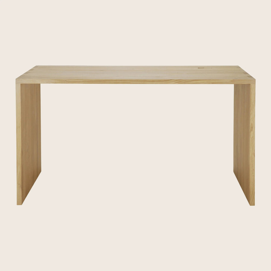 U Desk