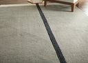 Maguire 8904F Gray/Black