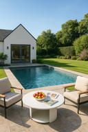 Onza - Outdoor White Coffee Table